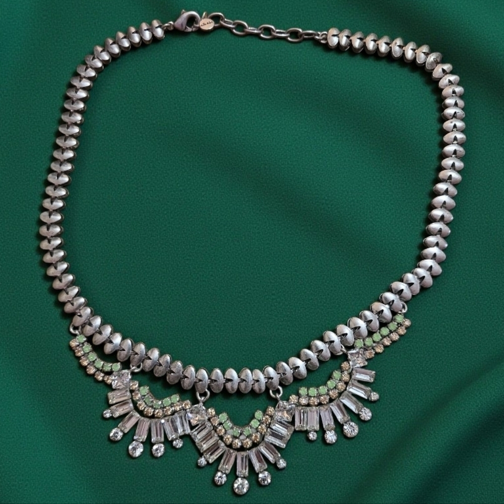 Stella & Dot Belle Statement Necklace